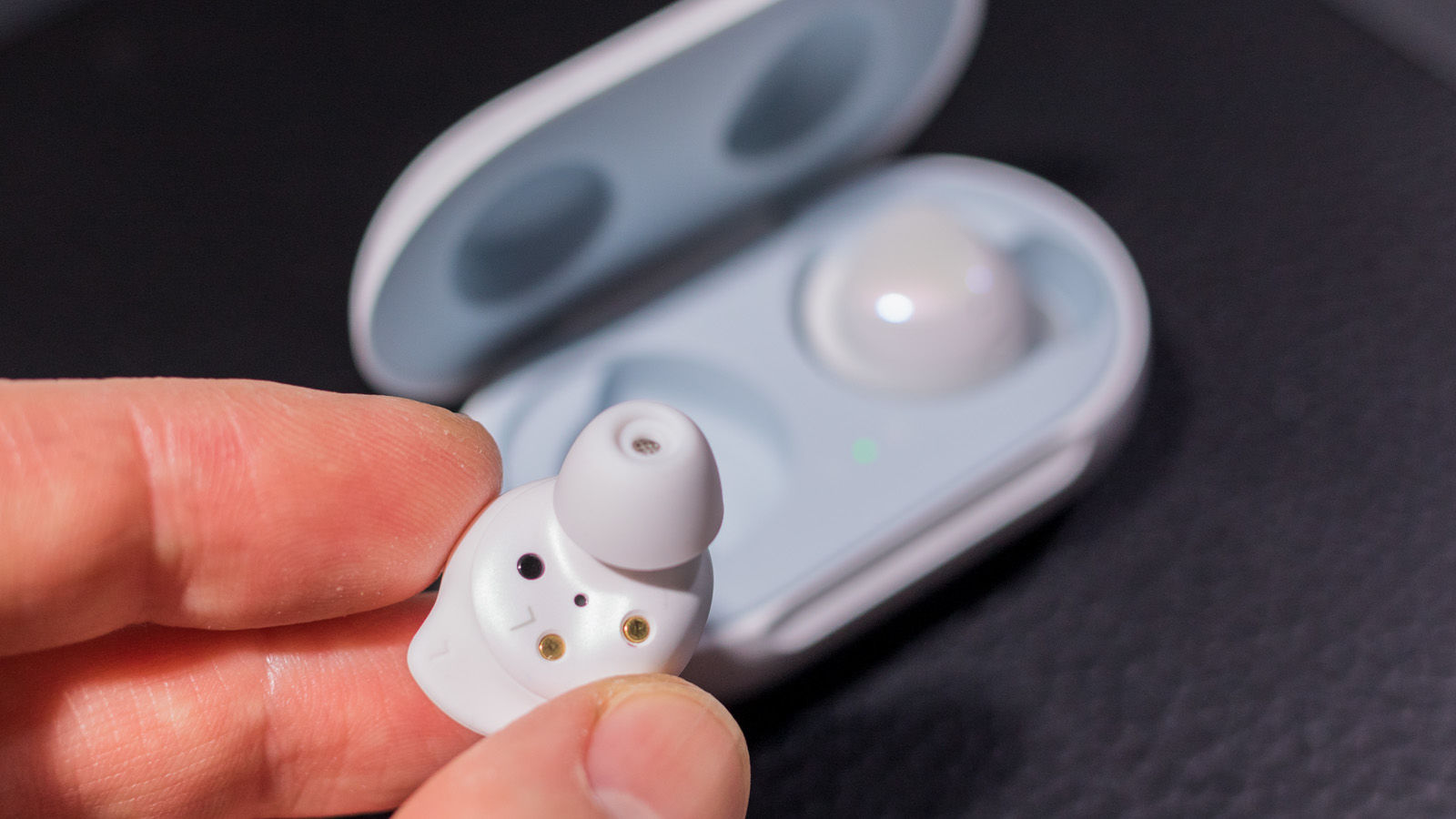 yeni galaxy buds ozellikleri detaylaniyor HsC97rTG